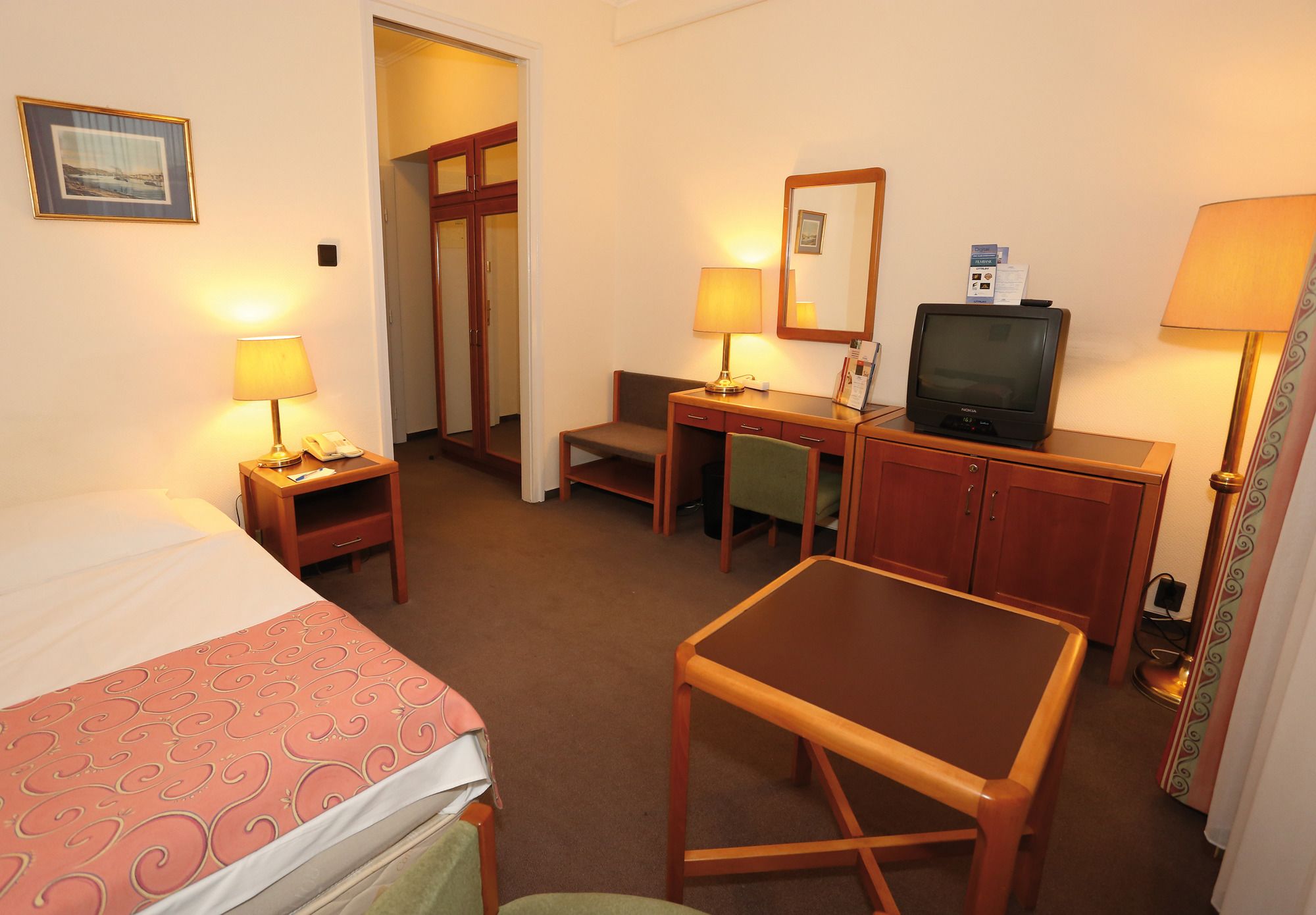 Hotel Rába City Center
