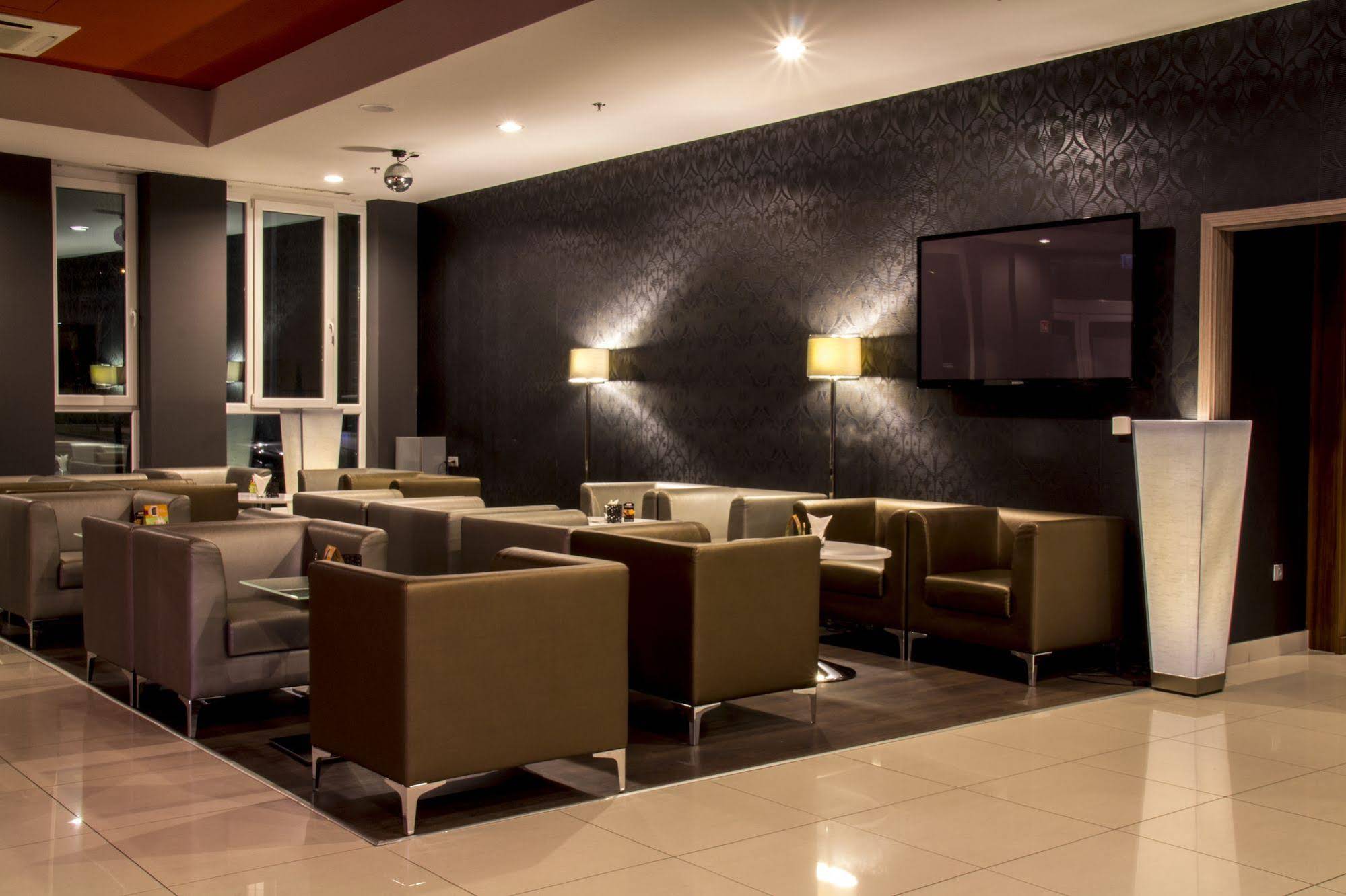 Eto Park Hotel