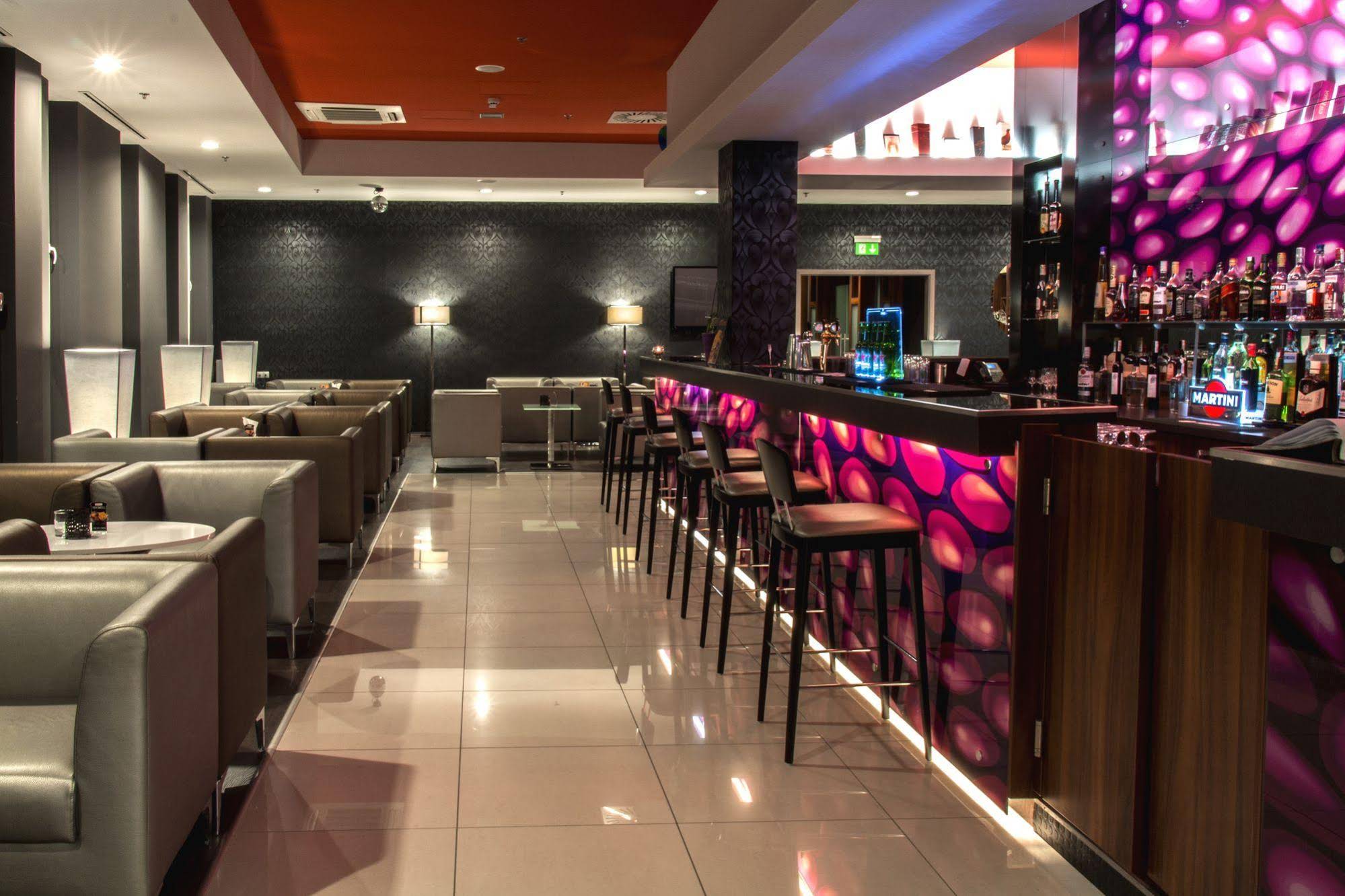 Eto Park Hotel