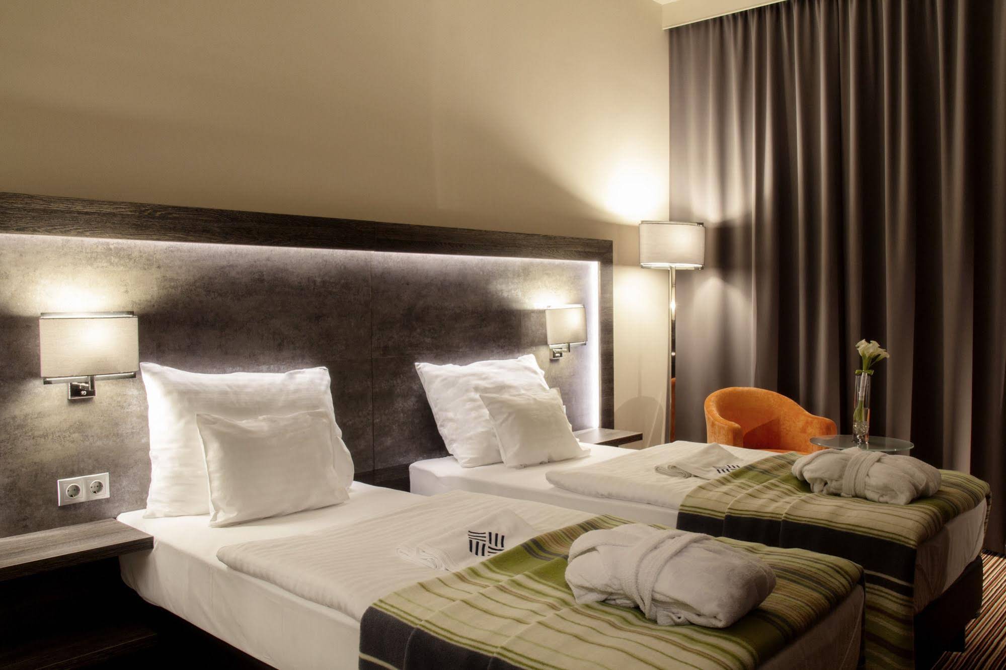 Eto Park Hotel