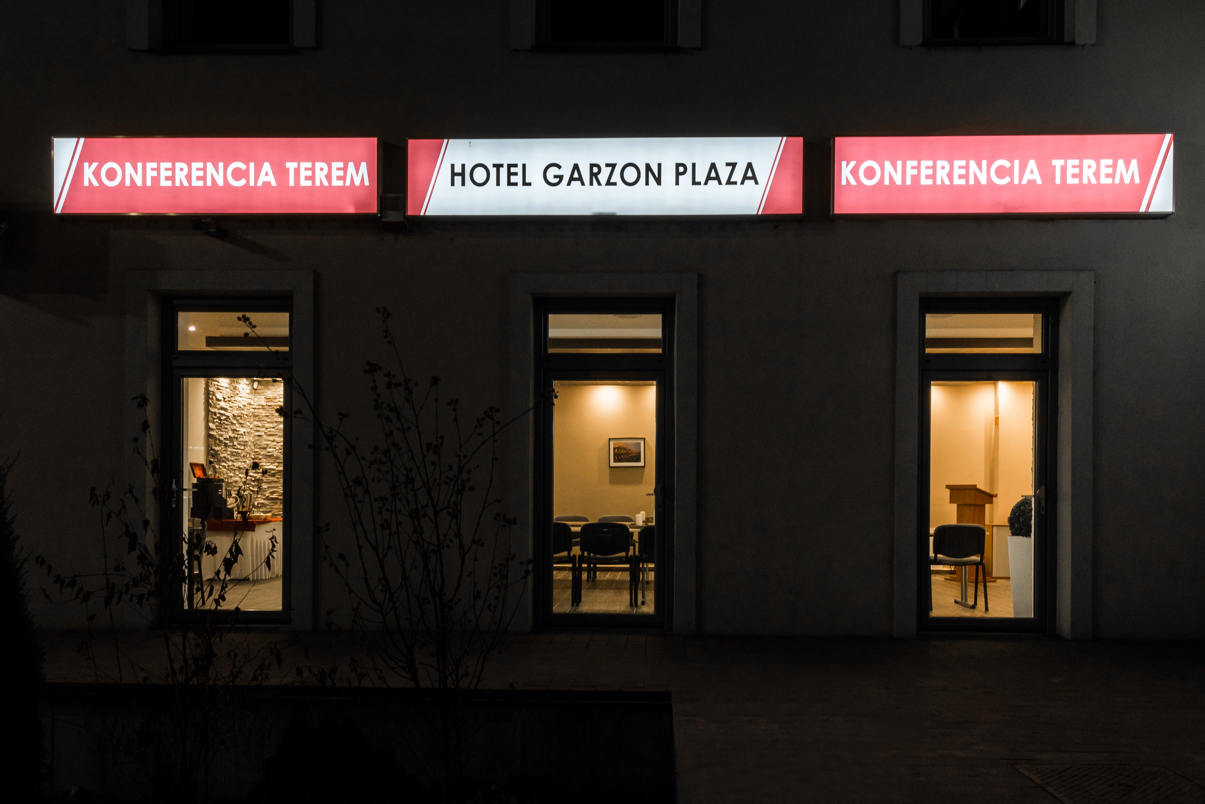 Hotel Garzon Plaza