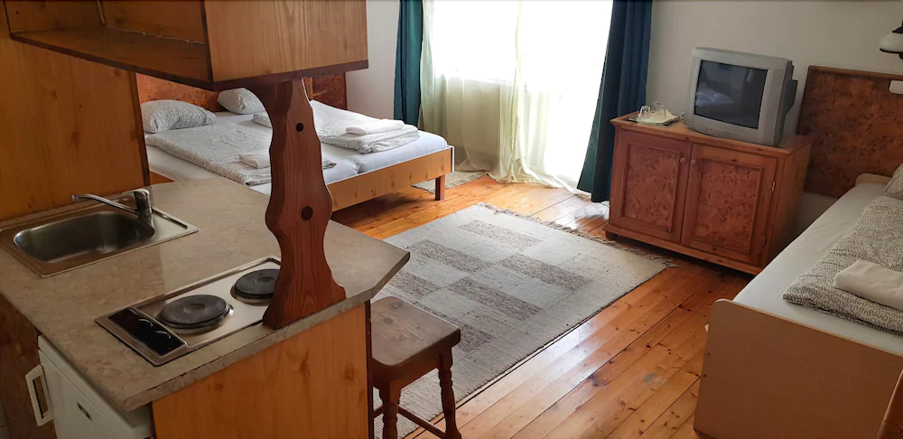 Hotel Paár Szieszta