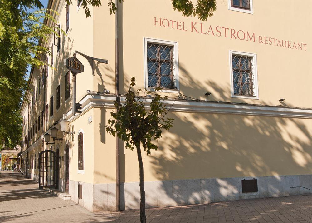 Klastrom