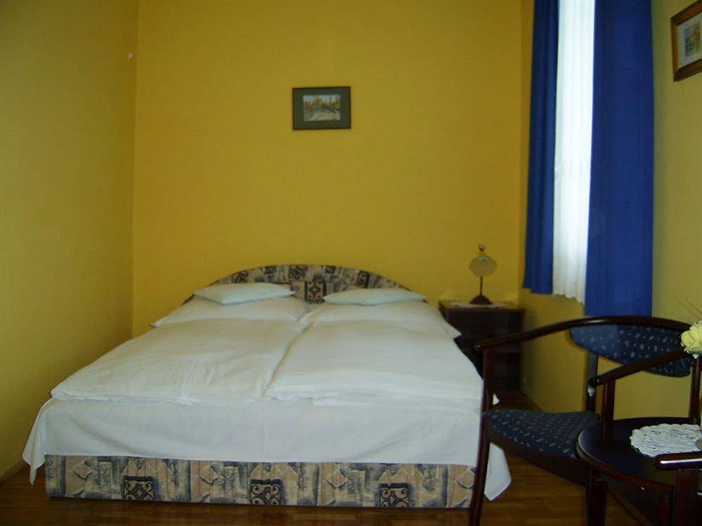 RQ Boutique & Unique Hotel