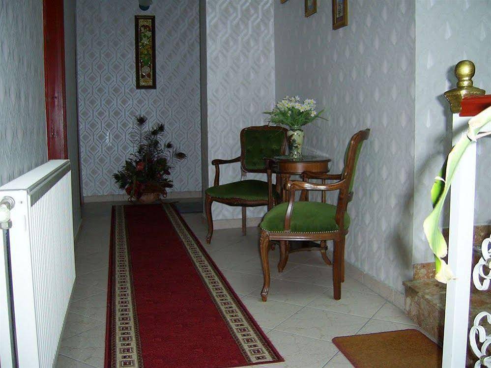 RQ Boutique & Unique Hotel