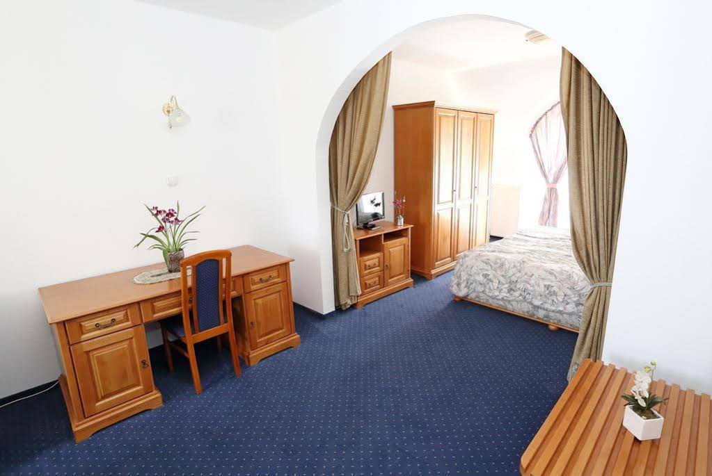 Wesselényi Hotel Gyor