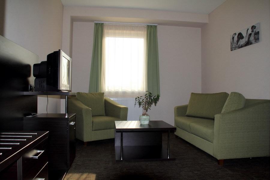 WHB Hotel