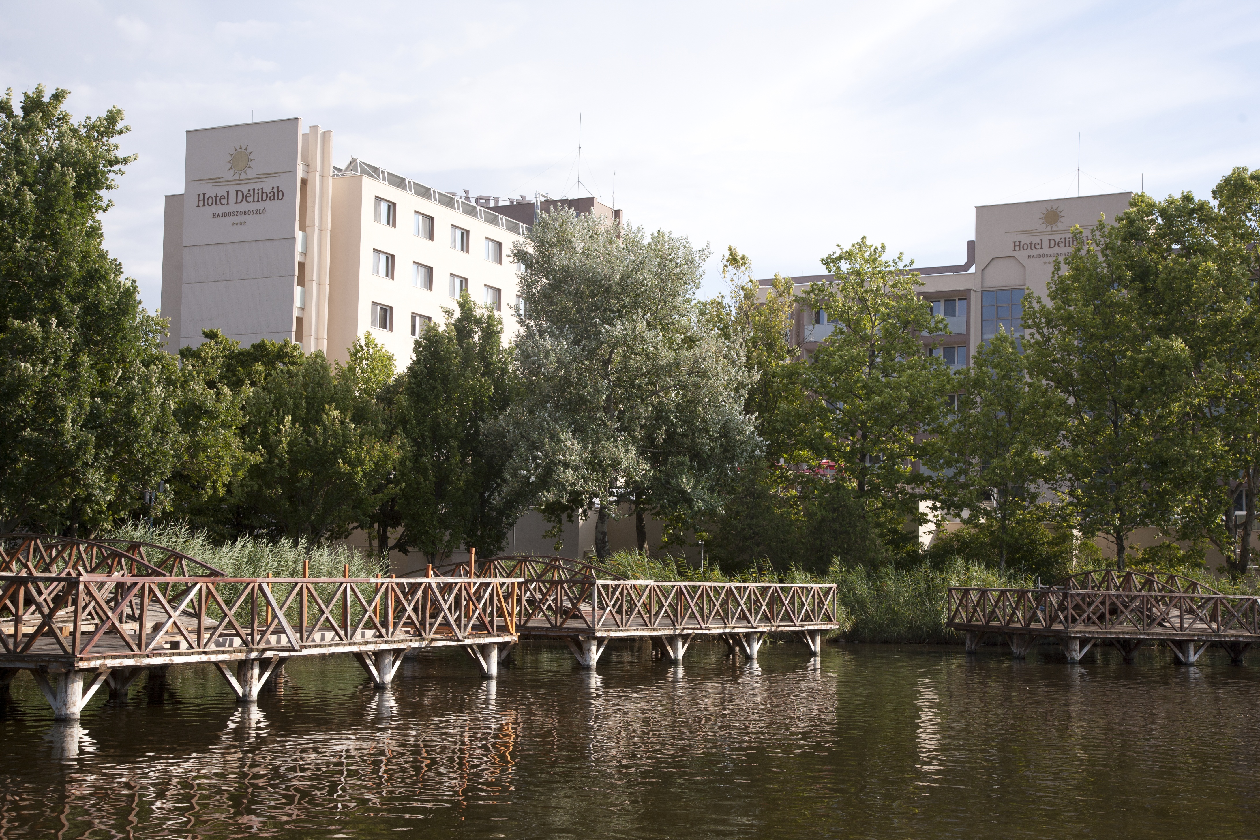 Hotel Délibáb
