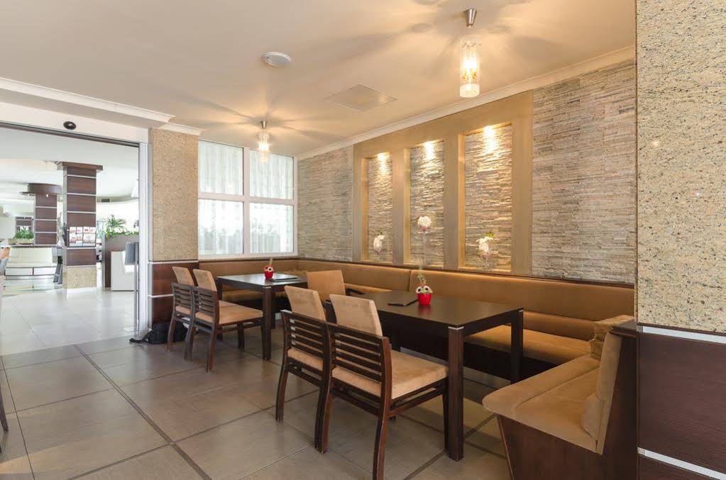 Hunguest Hotel Apollo