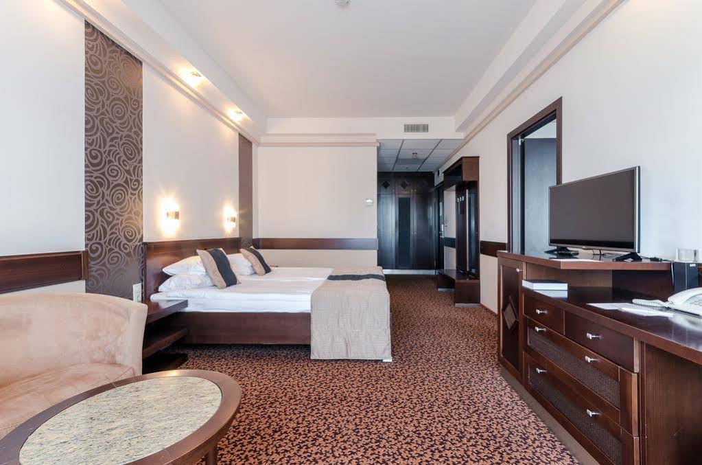 Hunguest Hotel Apollo
