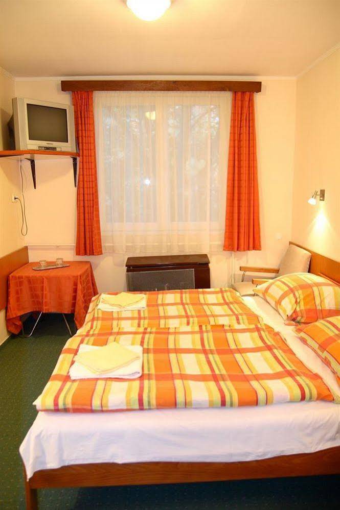 Hotel Touring