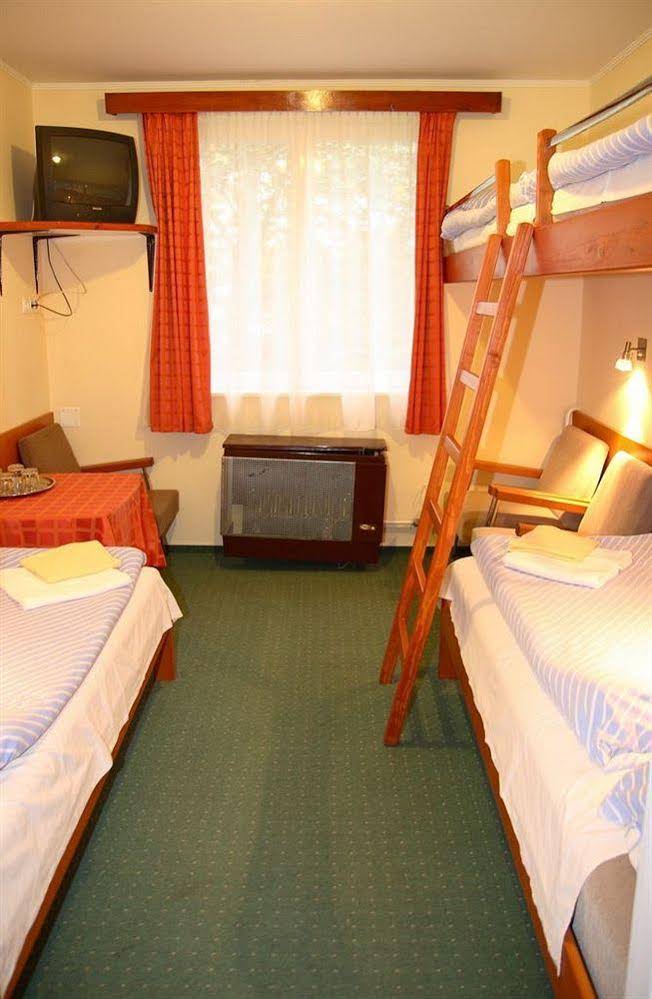 Hotel Touring