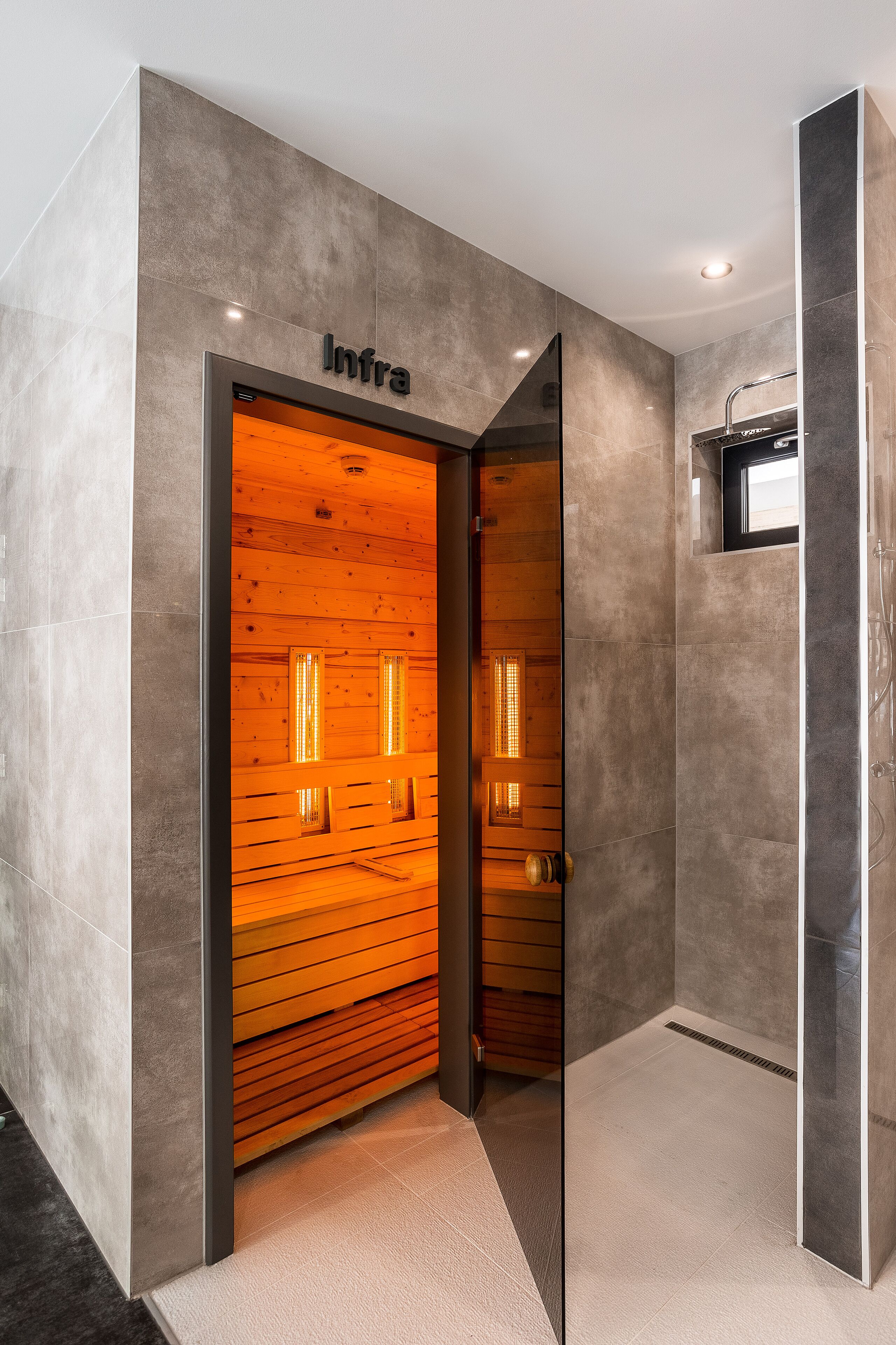 Ikonik Spa Panzio