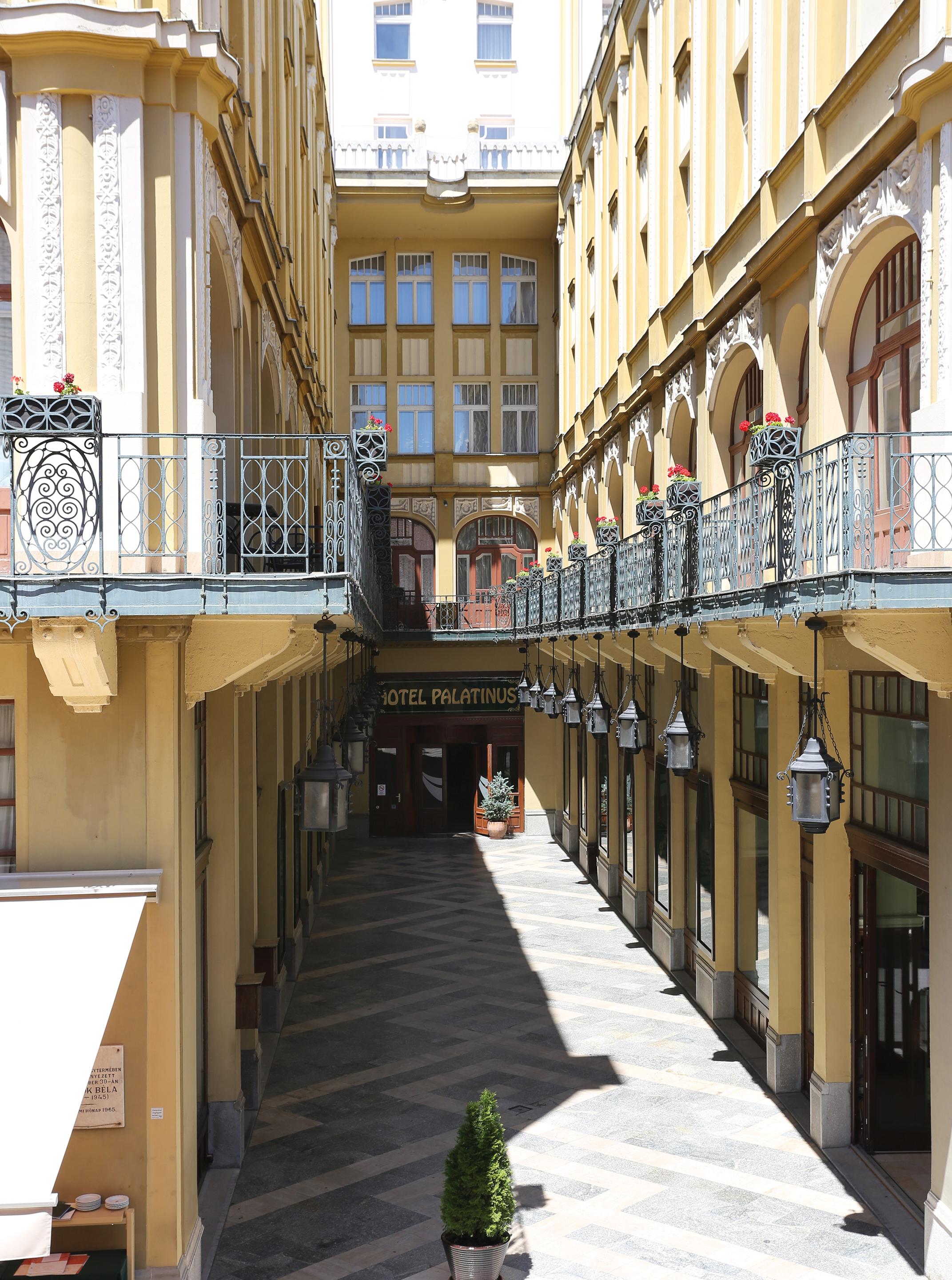 Palatinus Grand Hotel