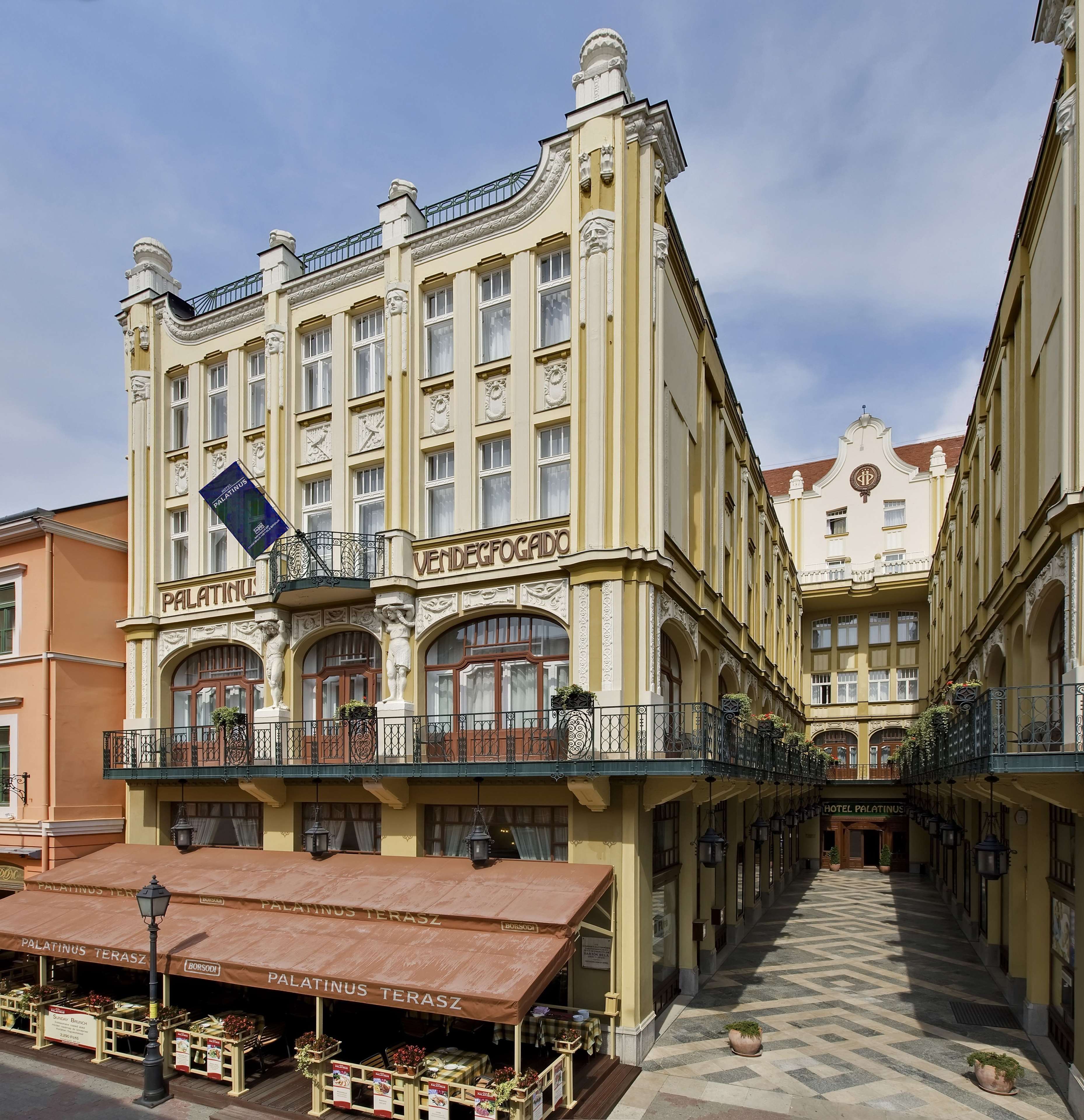 Palatinus Grand Hotel