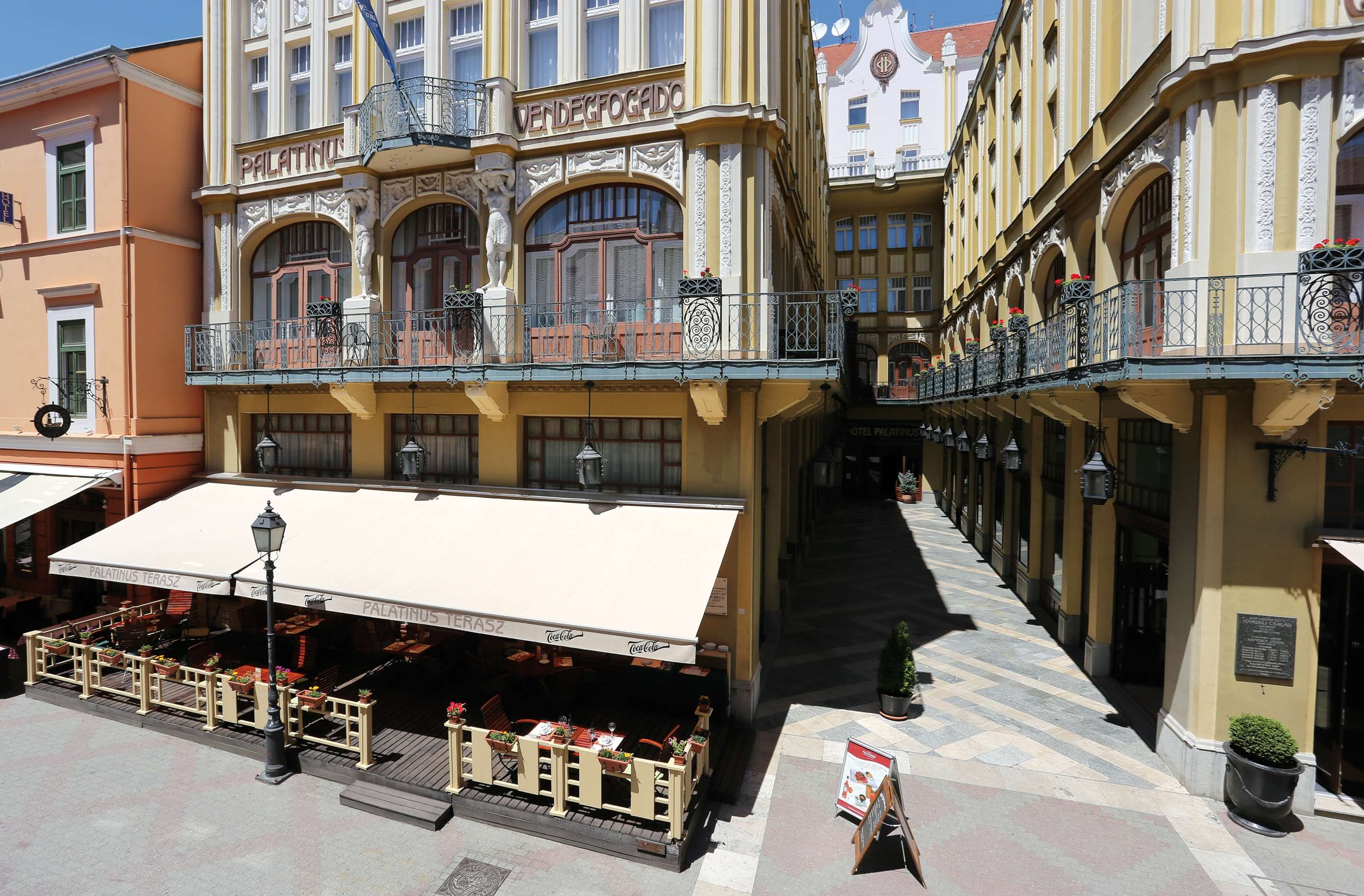 Palatinus Grand Hotel