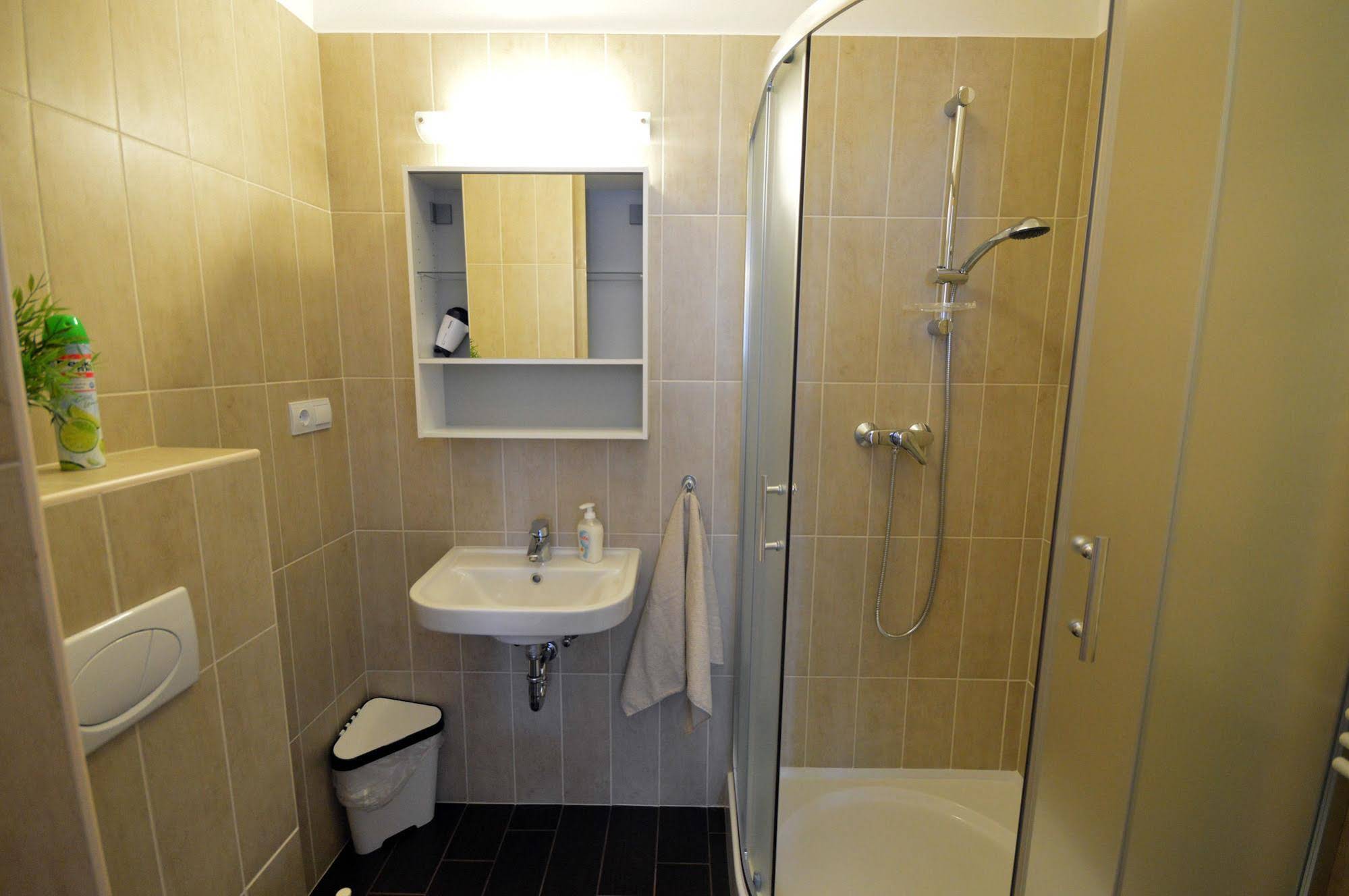 Toldi Apartments Pecs