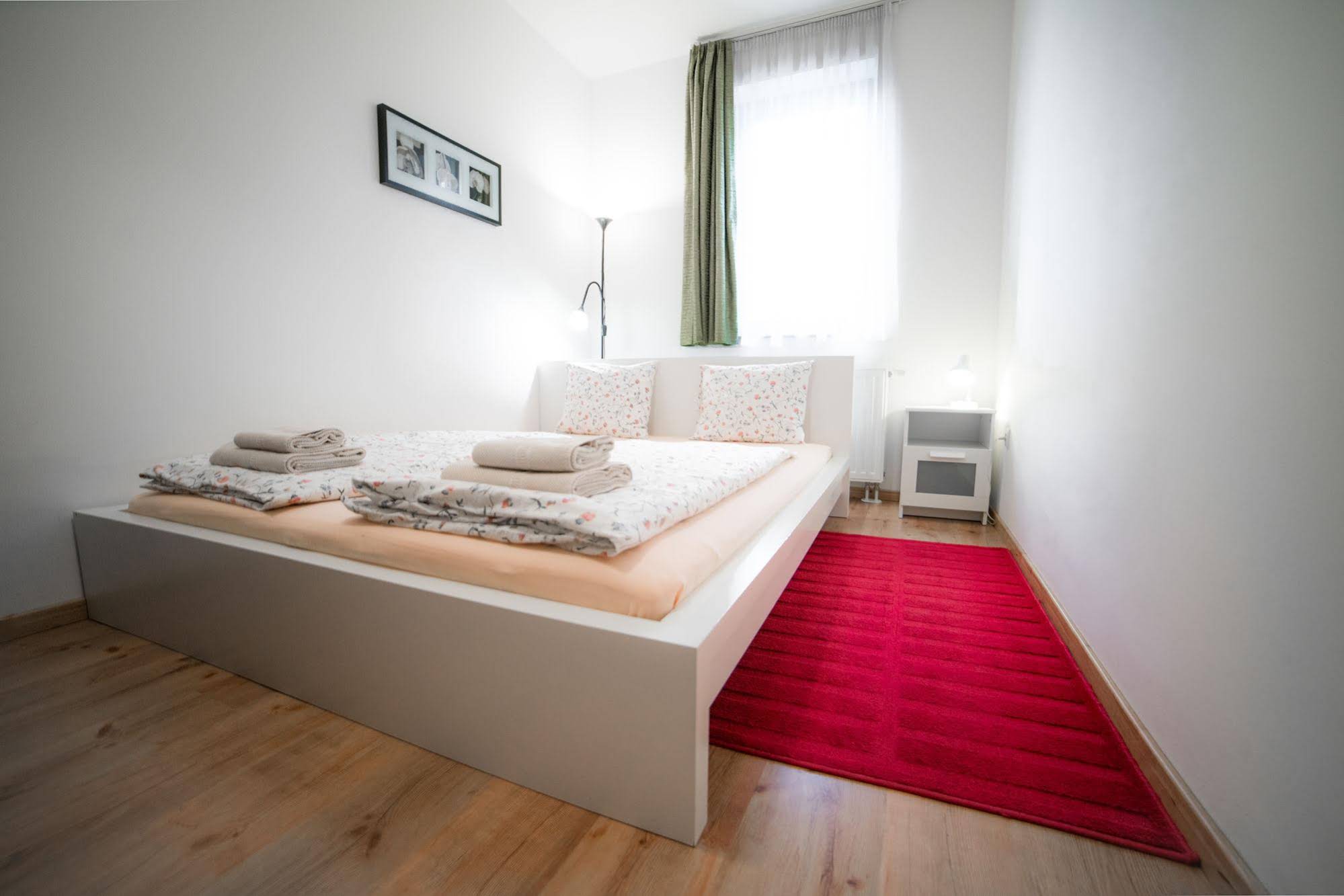 Toldi Apartments Pecs