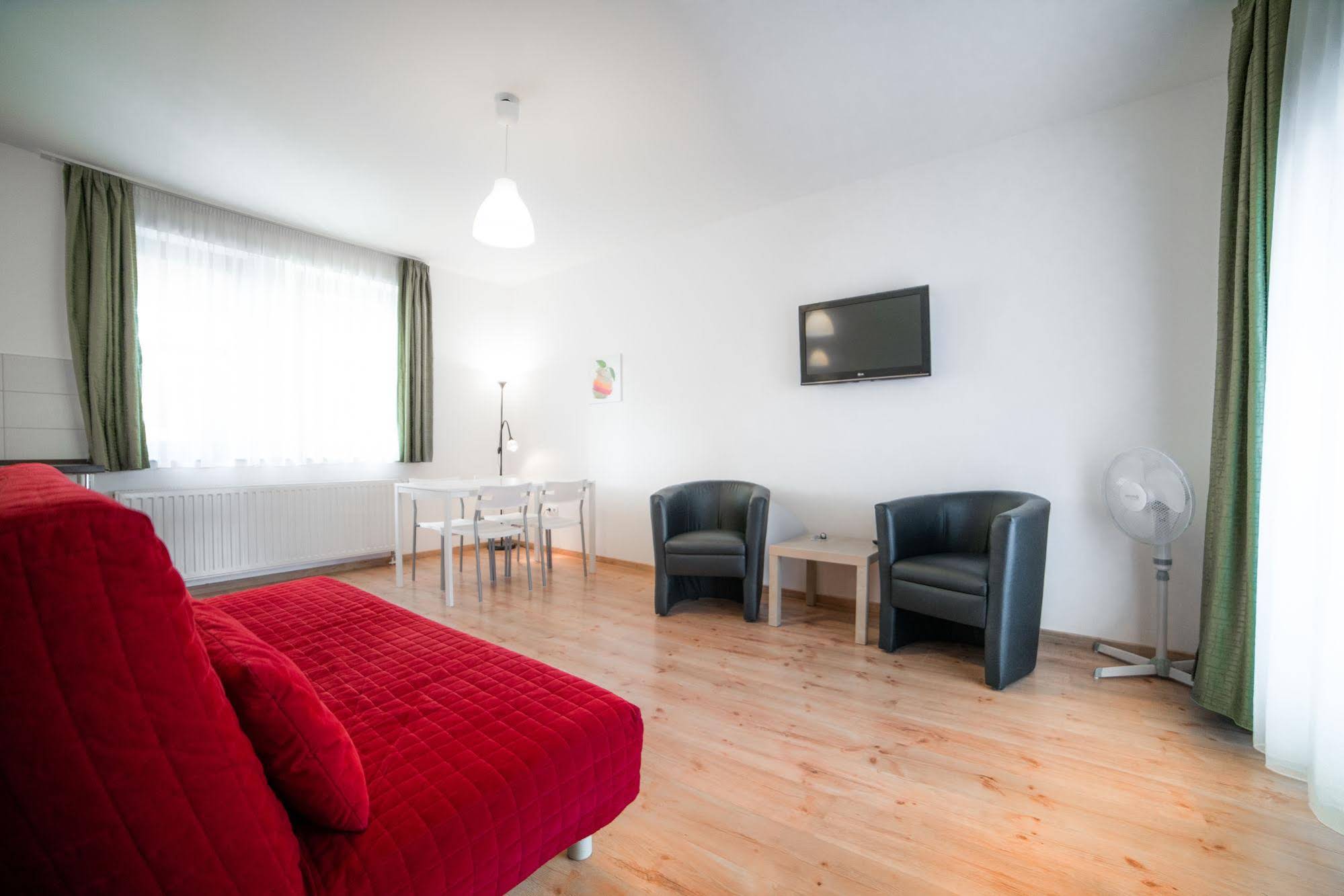 Toldi Apartments Pecs
