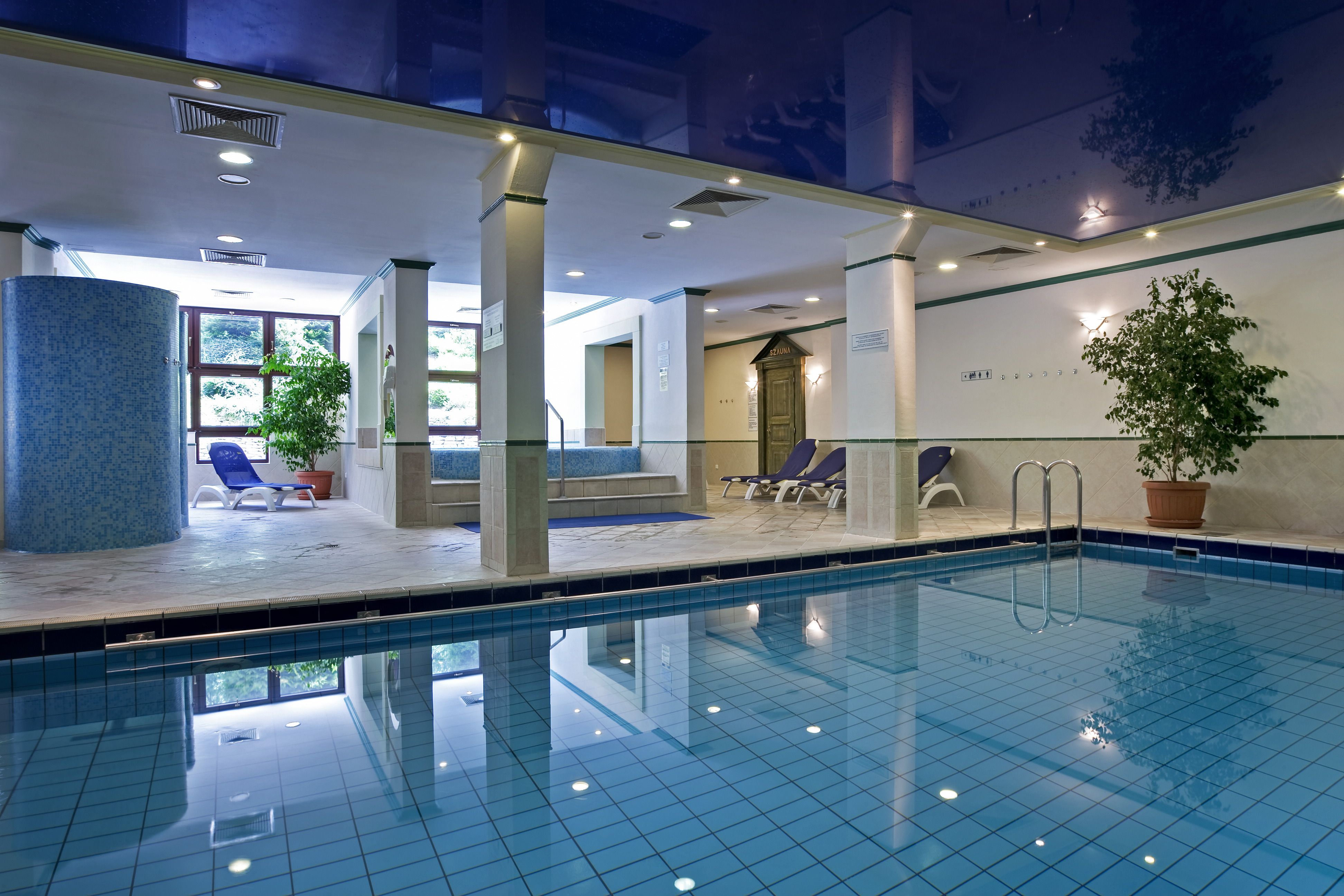 Hotel Lövér