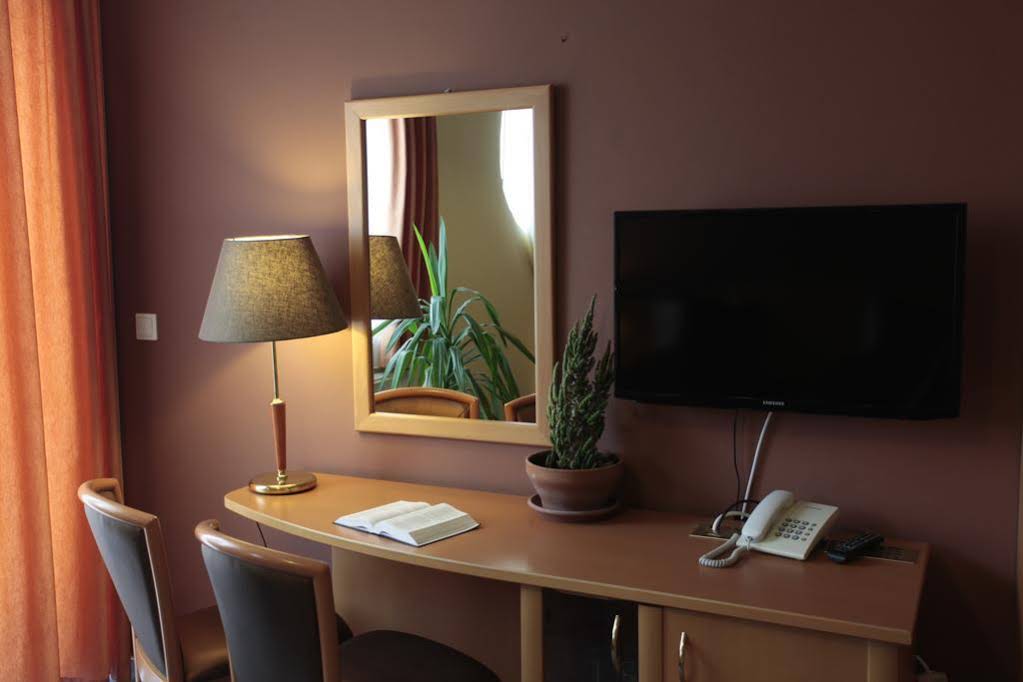 Hotel Piano