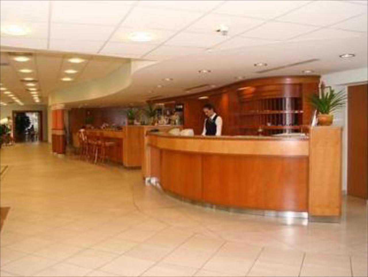 Garden Hotel Wellness Es Konferencia