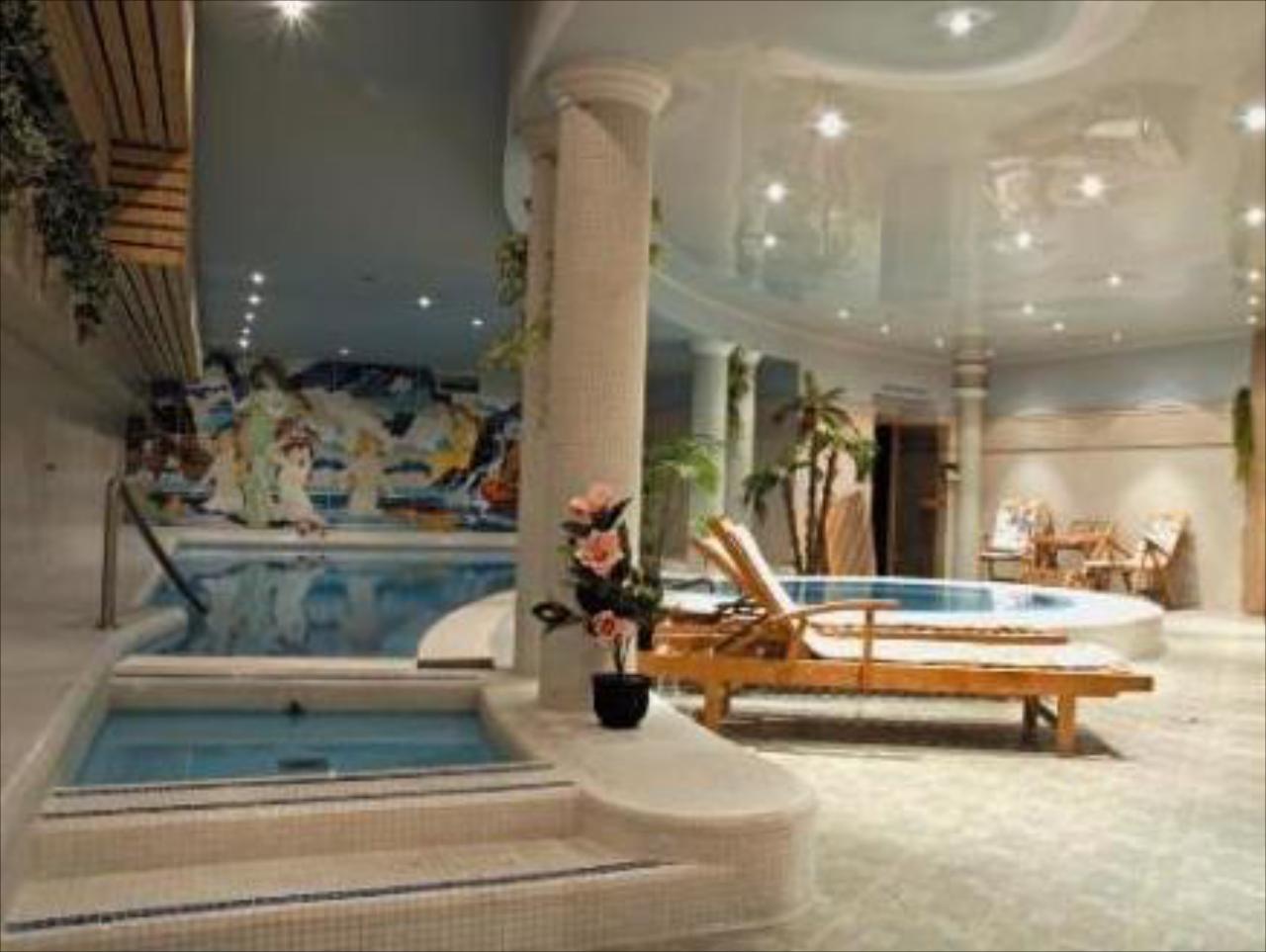 Hozam Hotel