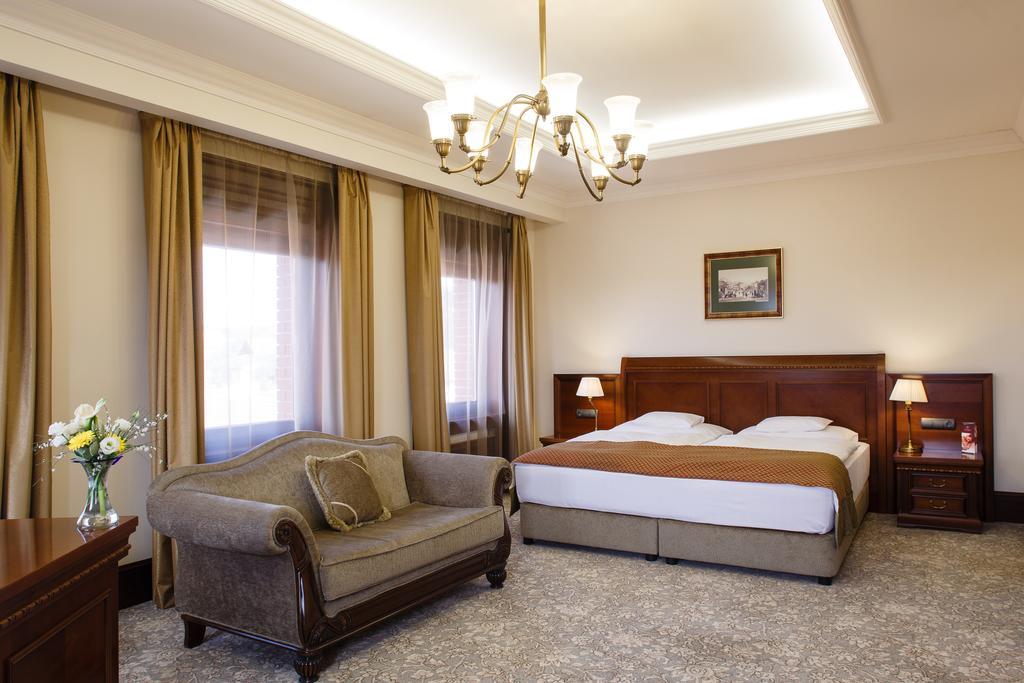 Andrassy Rezidencia Hotel Wine