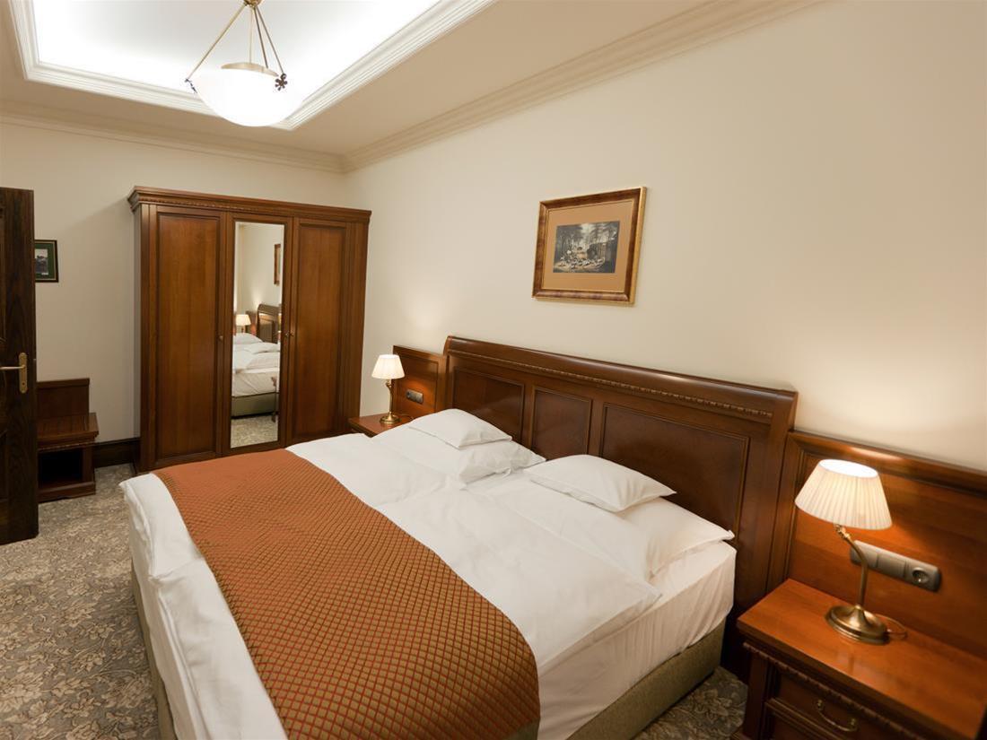 Andrassy Rezidencia Hotel Wine