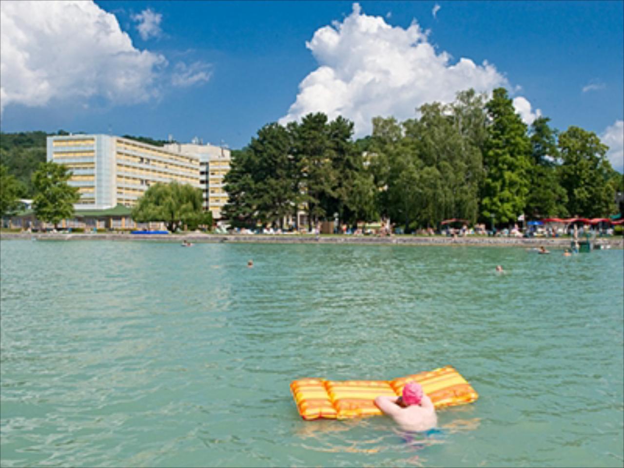 Club Tihany Hotel & Bungalók