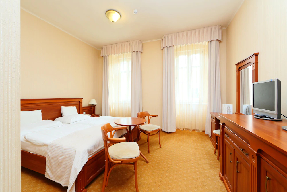 Anna Grand Hotel