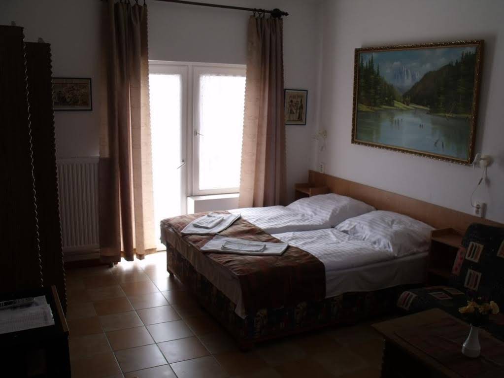 Korona Panzio