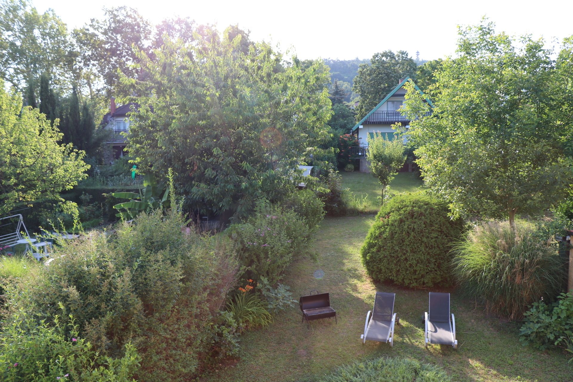 Mella Holiday House