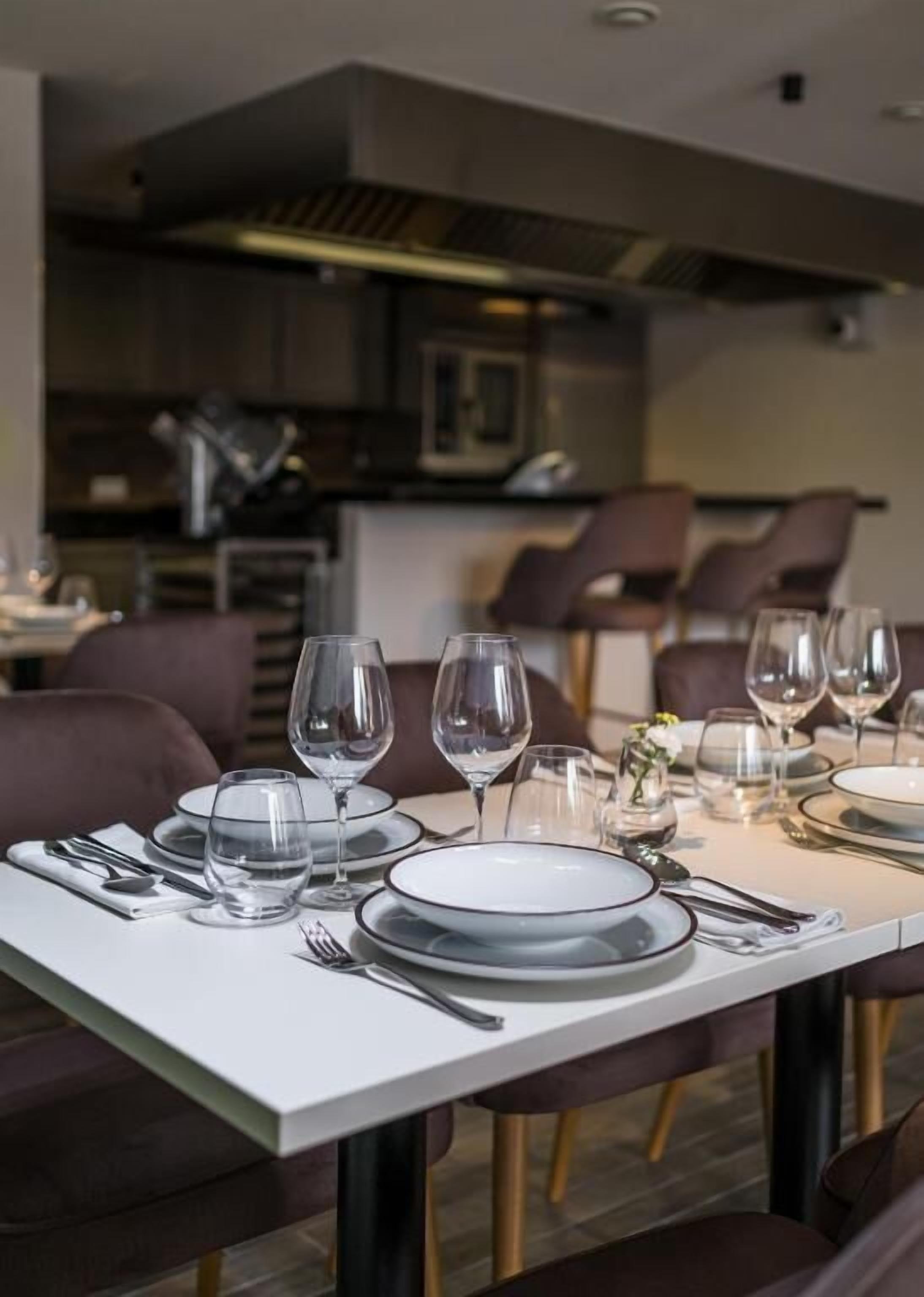 Kistucsok Etterem Food & Room