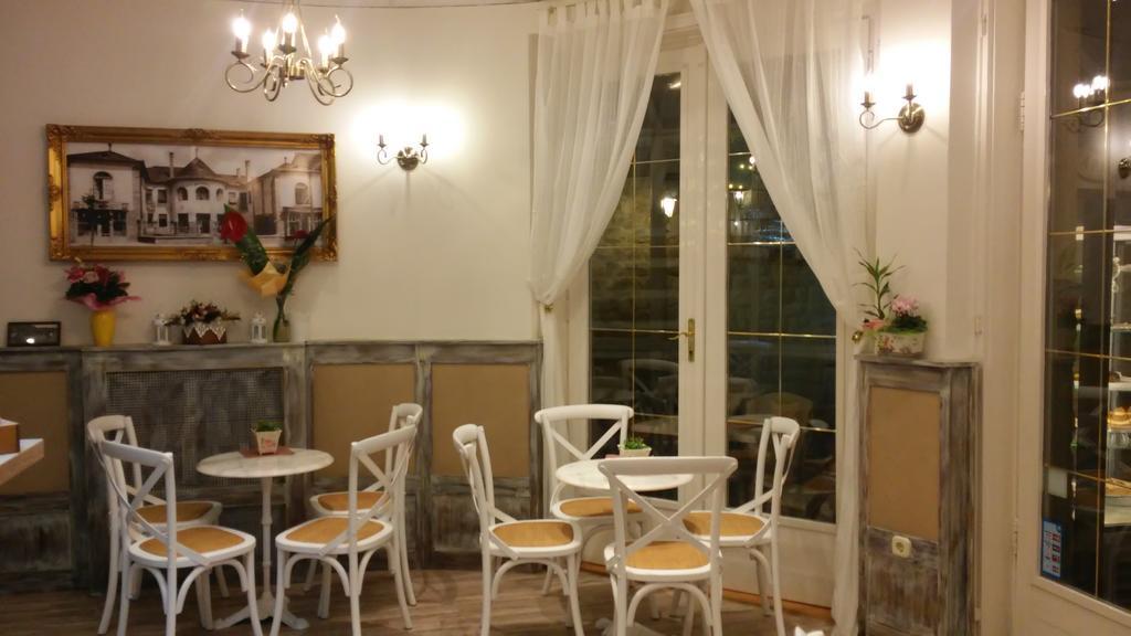 Astoria Hévíz Panzio Cafe