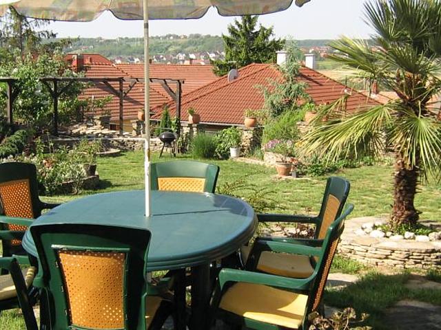 Kovirag Apartman