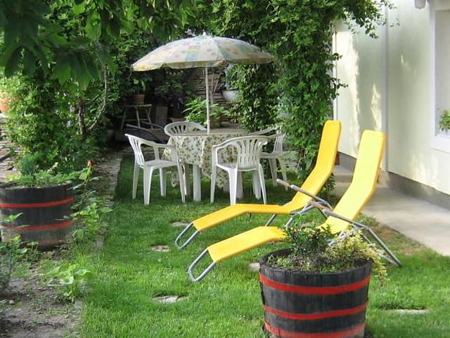 Kovirag Apartman