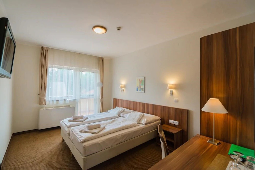Balaton Colors Beach Hotel