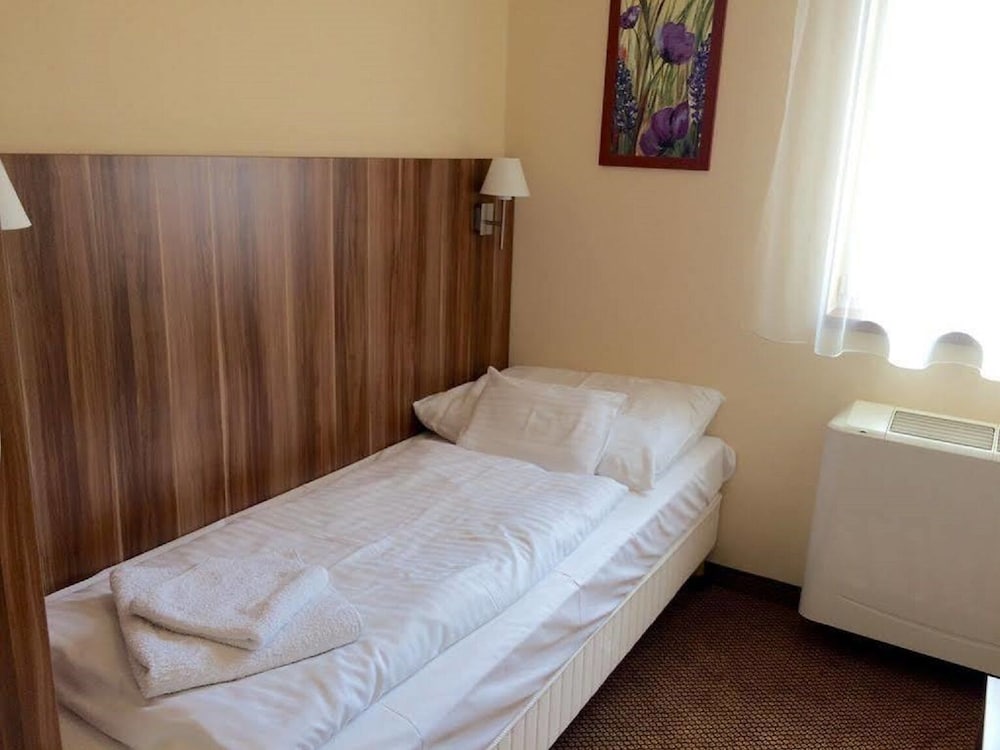 Balaton Colors Beach Hotel