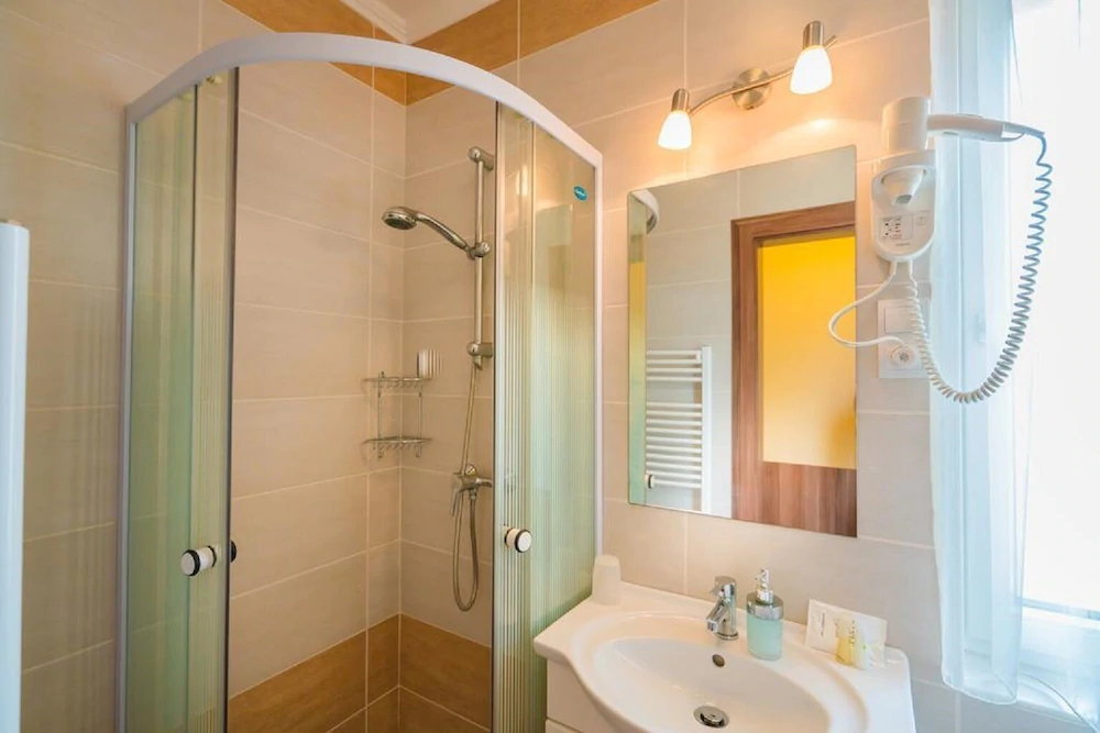 Balaton Colors Beach Hotel
