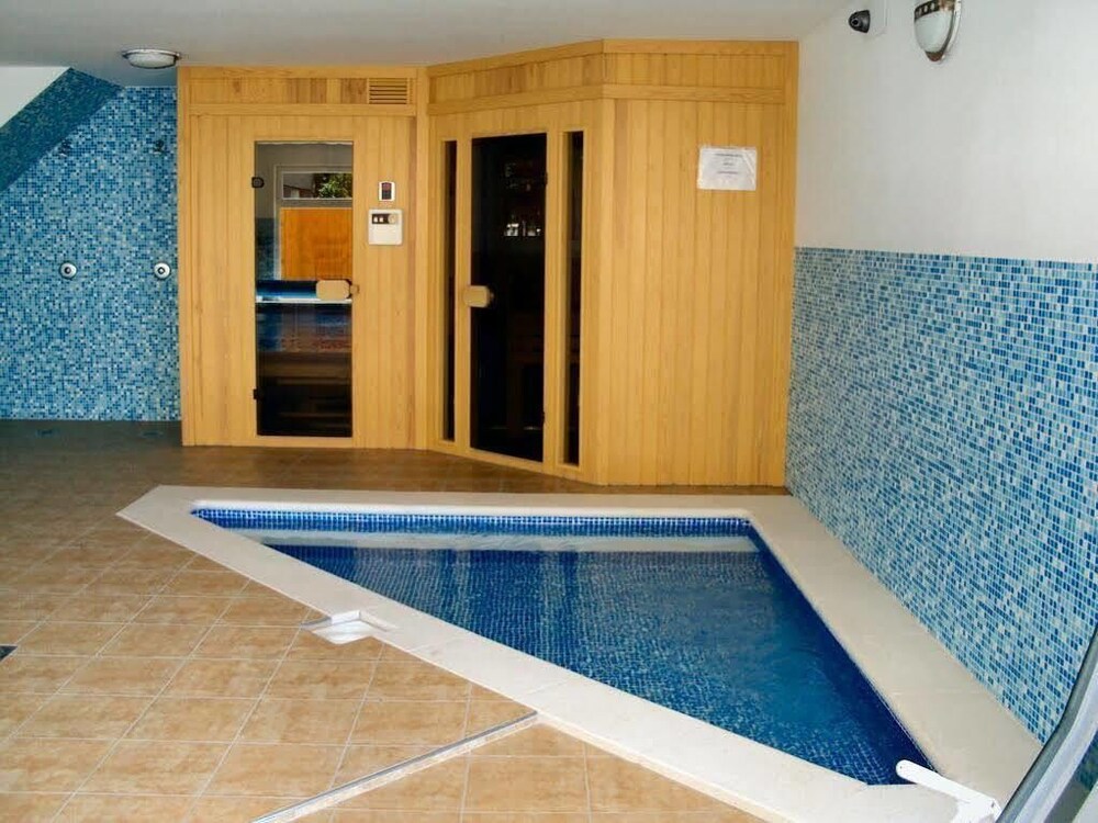 Balaton Colors Beach Hotel