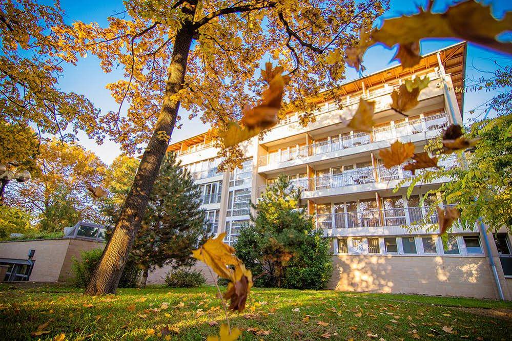 Hotel Sungarden Wellness And Conference