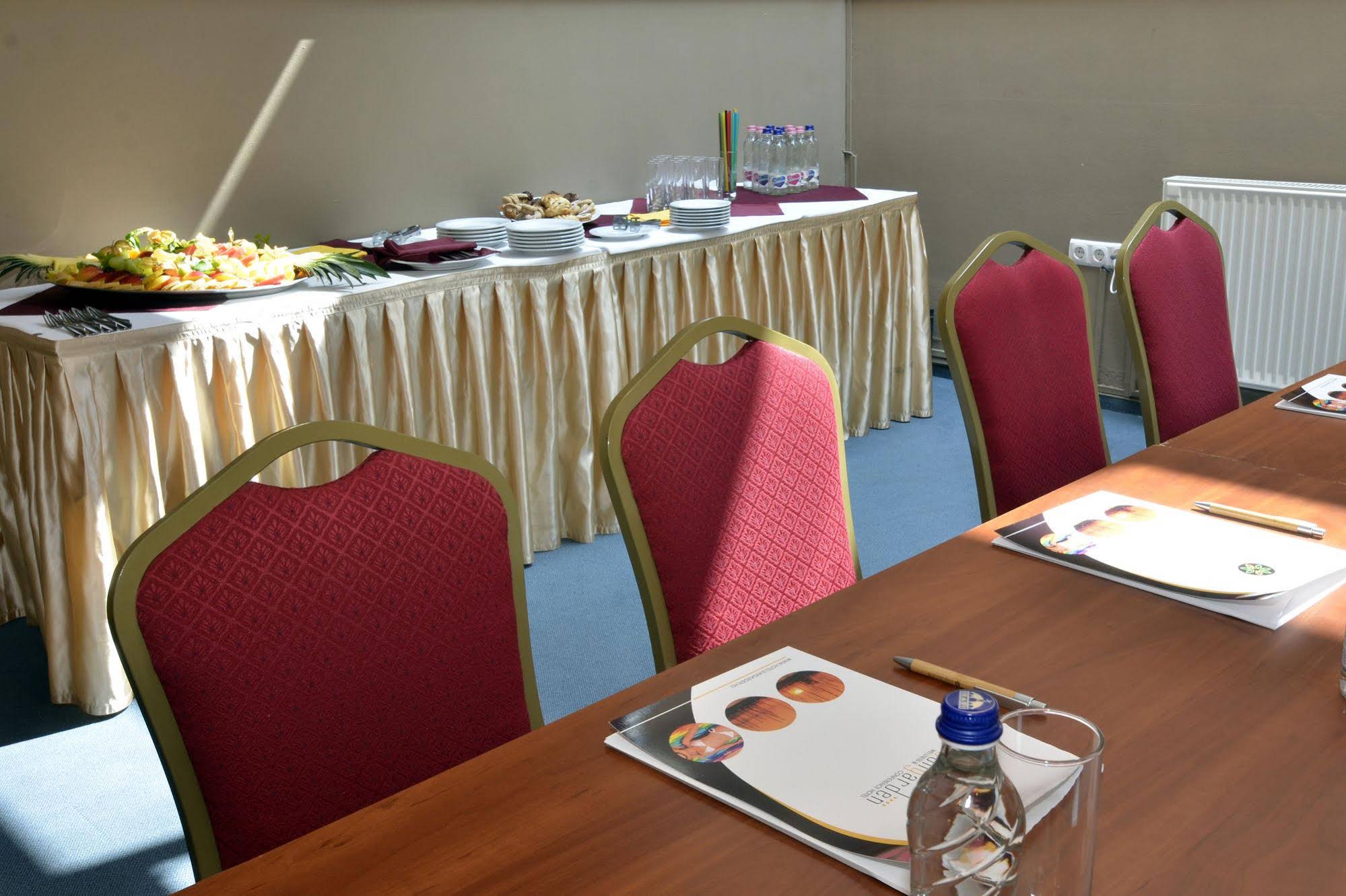 Hotel Sungarden Wellness And Conference