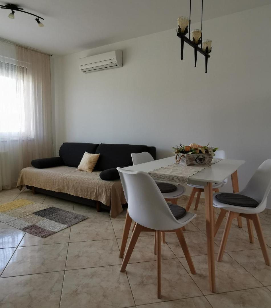 Noemi Wellness Apartment