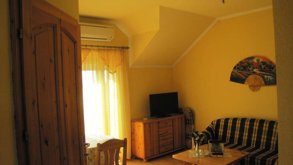 Alsóhegyi Apartmanok
