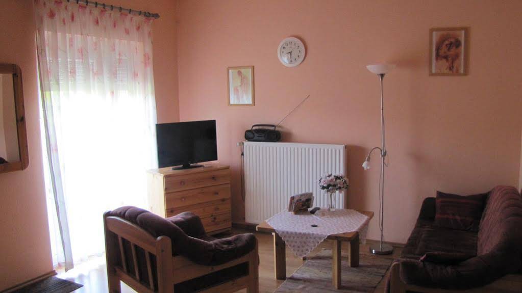 Alsóhegyi Apartmanok