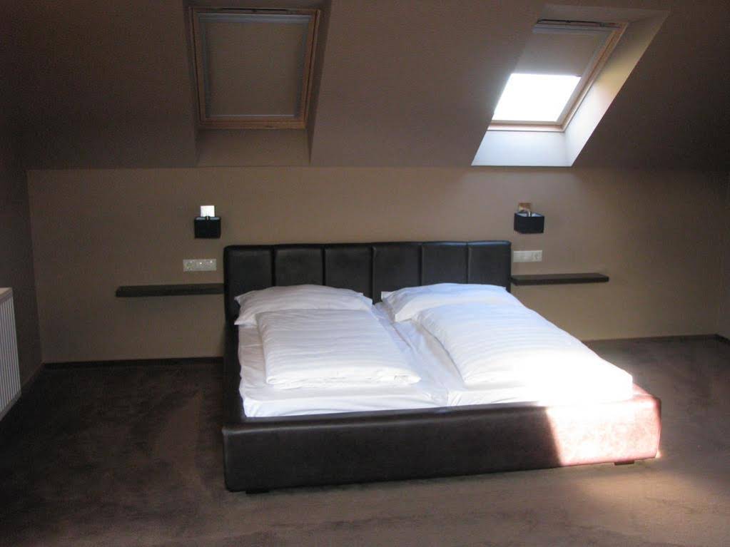 Aranyszarvas Goldener Hirsch Pension