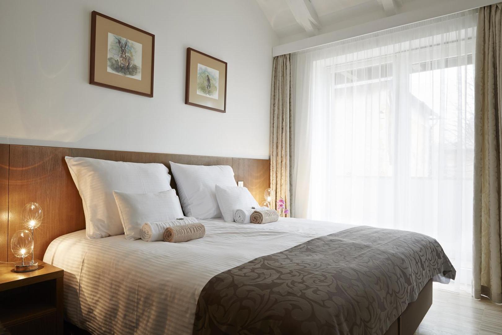 Hotel Botrytis