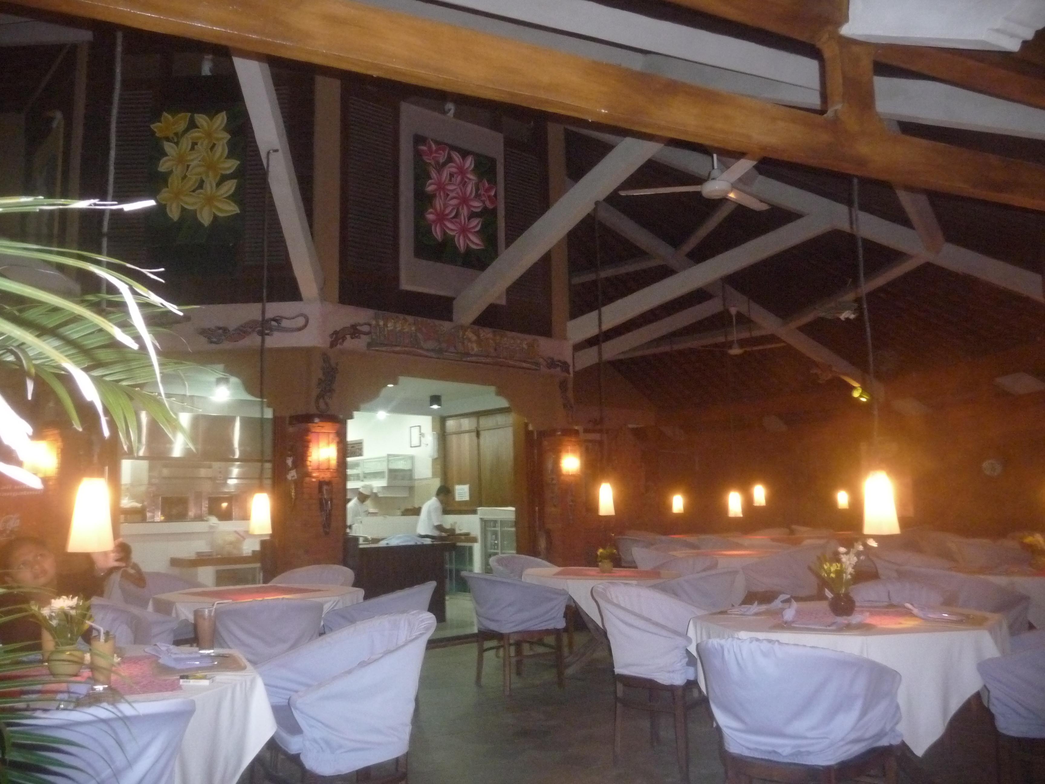 Amed Cafe Hotel