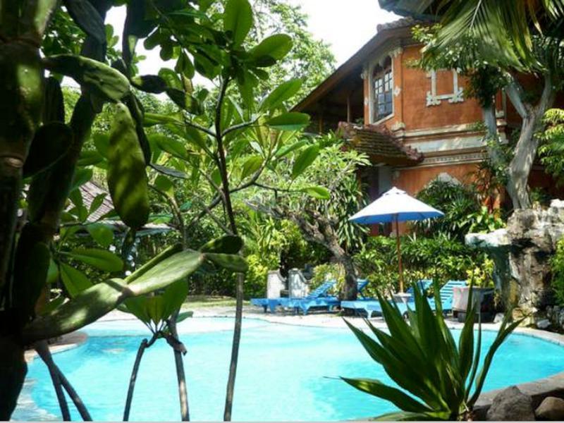 Amed Cafe Hotel